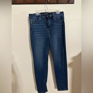 Liverpool dark wash jeans. No rips. Gently worn. Size 6/28 smoke free home